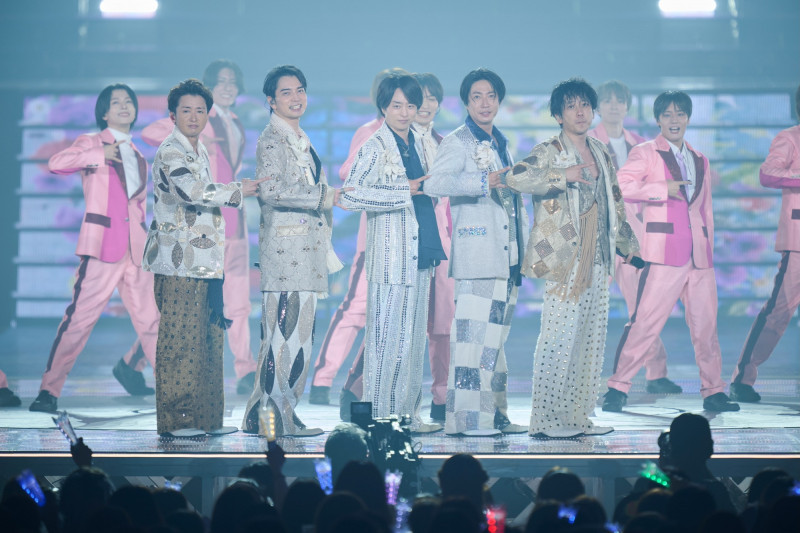 嵐ARASHI淚灑東京巨蛋。（翻攝自X）