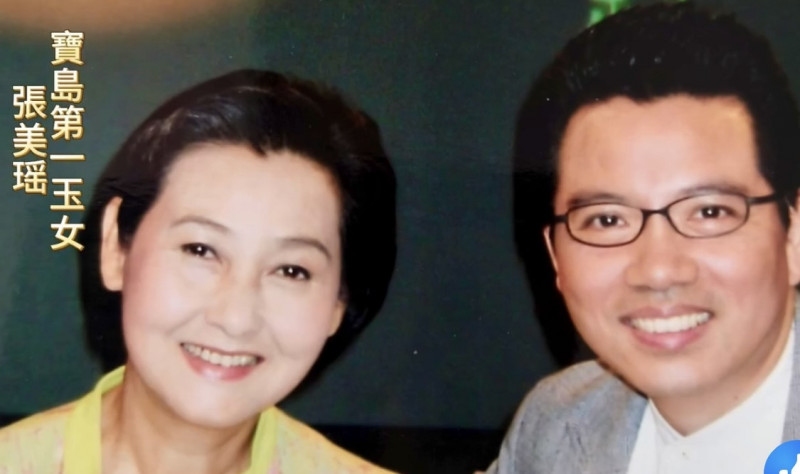 陳凱倫與張美瑤合照。（翻攝自臉書）
