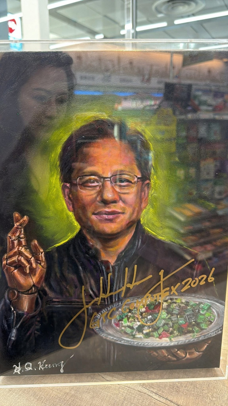 張熙恩在黃仁勳肖像畫下方，加上台味「蒼蠅頭」彩蛋。（翻攝自臉書）
