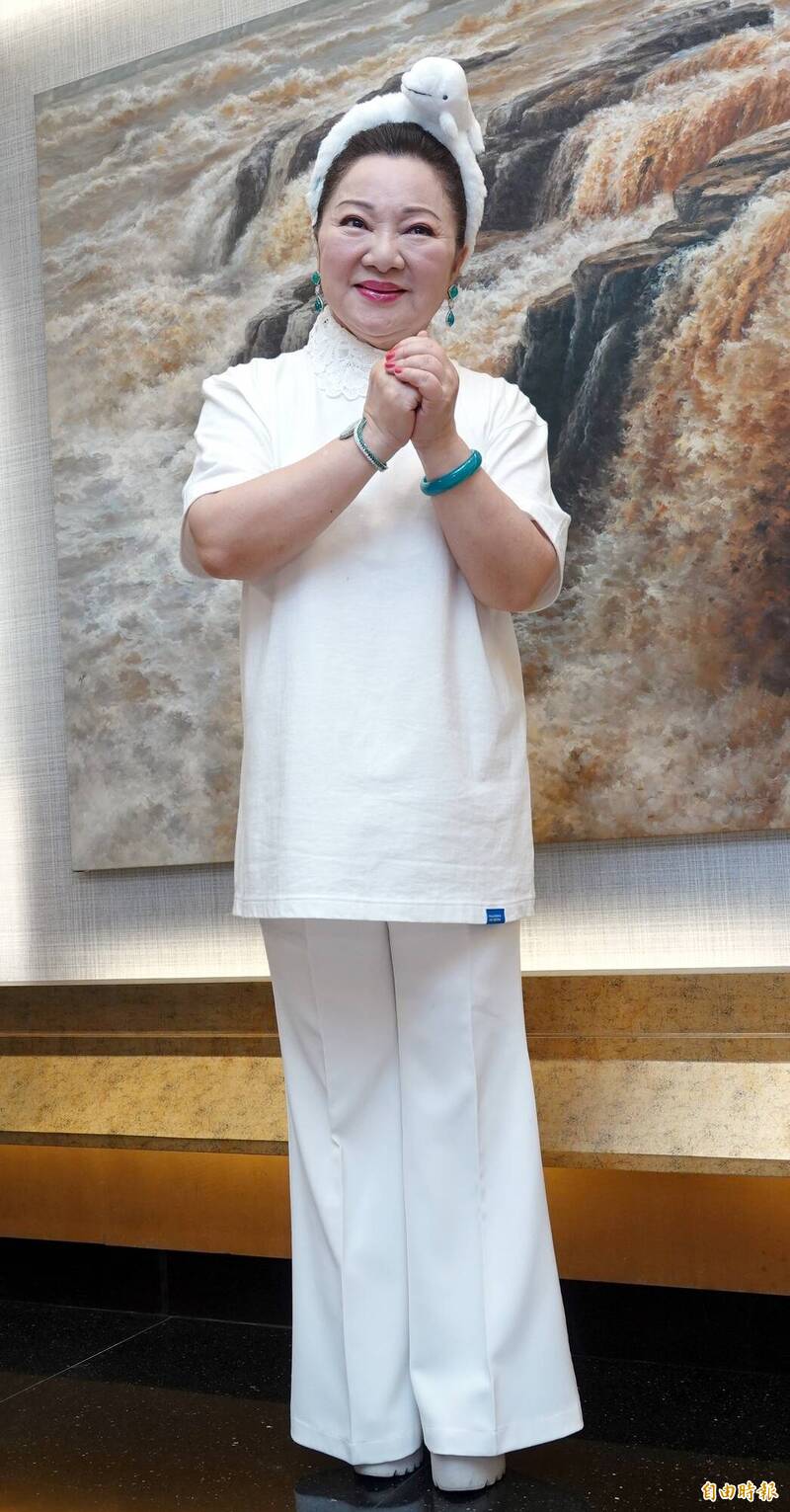綜藝天后白冰冰相隔28年再度入圍金曲獎台語歌后。（記者潘少棠攝）