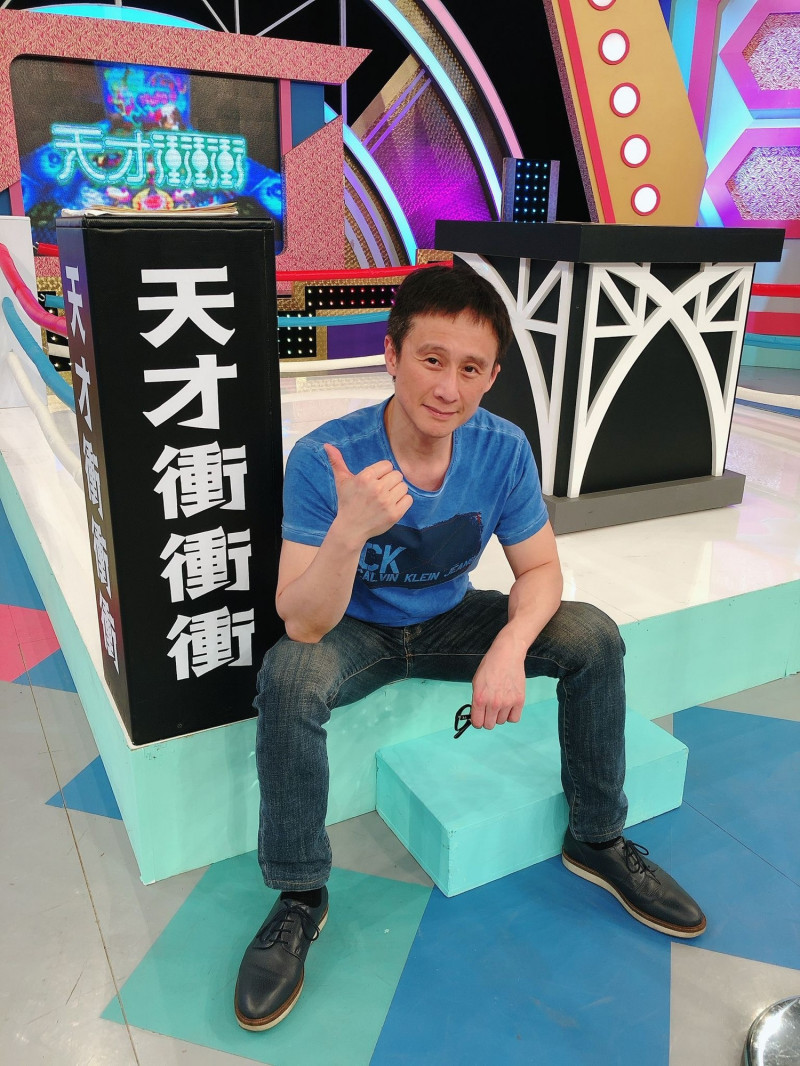 阿建體貼後輩，不稱師徒當朋友。（阿建提供）