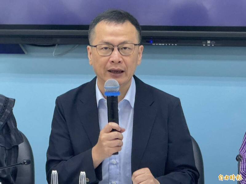 羅智強稱賴清德想辦誰只需「莫須有」 林智群嗆貪污就貪污