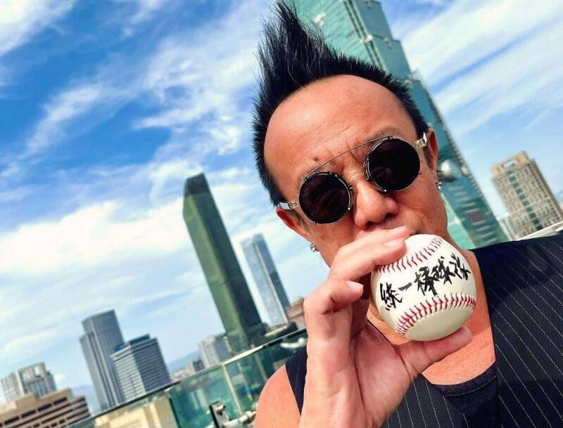 吳辰君對黃大煒表白 「您是我最喜愛男歌手」