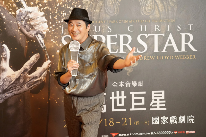 朝聖搖滾音樂劇始祖 雙金男星家鄉迎《萬世巨星》爽喊意義非凡