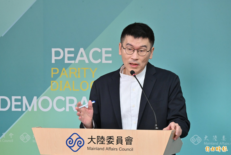 鳳梨釋迦太甜、台灣人不吃? 館長陳之漢躺著也中槍