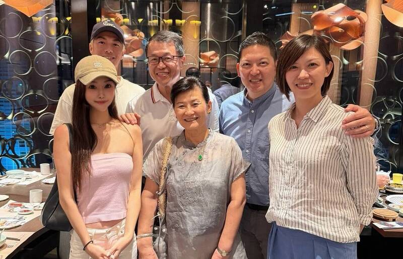 已故前主播吳中純58歲生日 愛女發文延續滿滿愛
