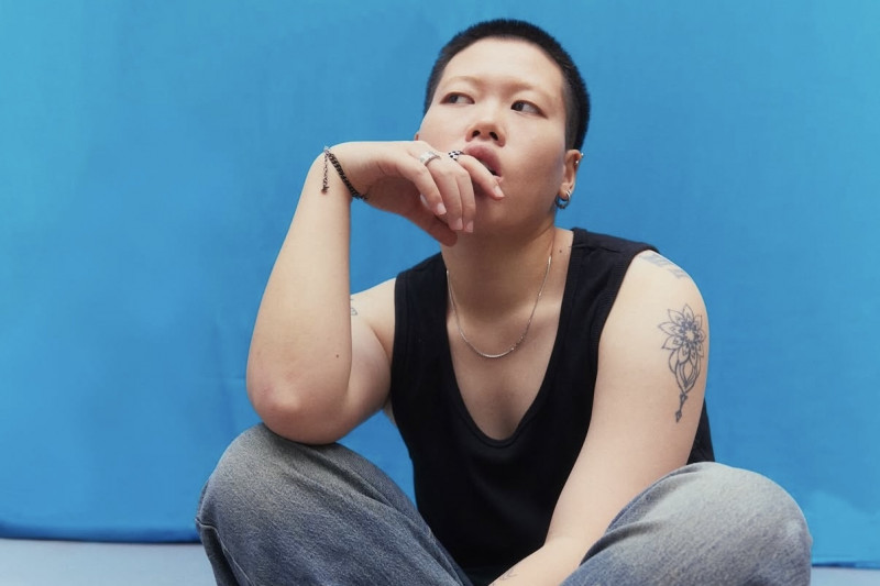 26歲中國網紅「陳土豆」以招牌平頭和中性魅力爆紅。（翻攝自IG）