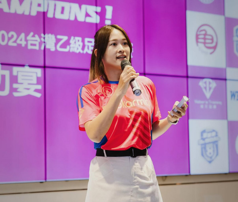 世足轉播冒正妹亮點!網狂讚「聽她播報真的舒服」