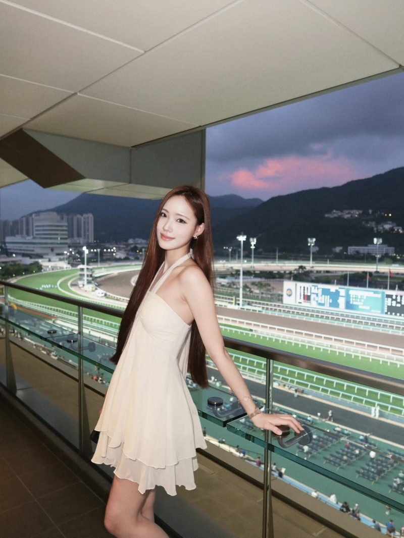 小S二女兒香港遊艇照仙氣爆棚 浪漫拋《花樣年華》神級對白