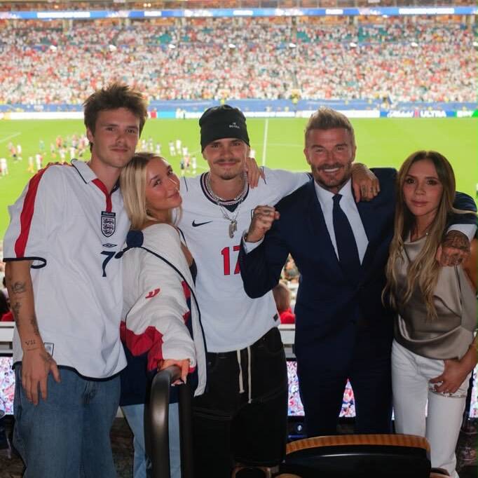 貝克漢攜全家赴美看FIFA英挪大戰 獨缺布魯克林?