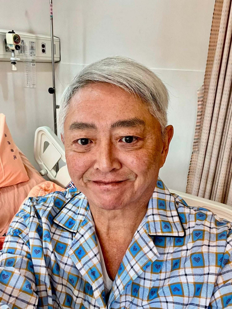 61歲李國超驚傳住院動手術!老婆滯留日本 「小1+2」全程把屎把尿
