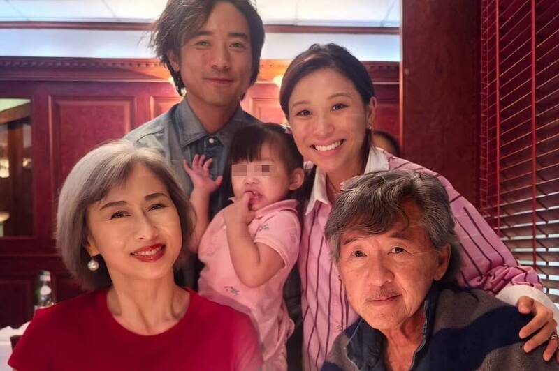 林子祥葉蒨文結婚30周年 三代同堂歡慶