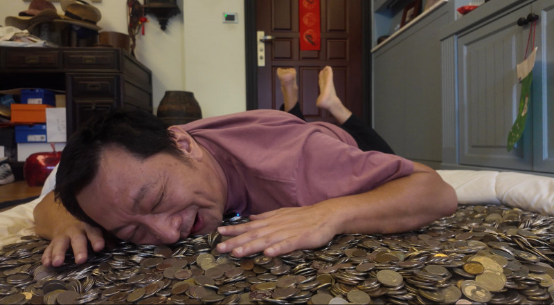 九孔斜槓當YouTuber來賓超大咖!敲開30年存錢筒「驚人存款」曝