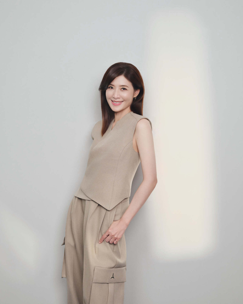 蘇慧倫熱愛運動同時注重家庭生活，核心關鍵在持之以恆。（ARTISTRY 雅芝提供）