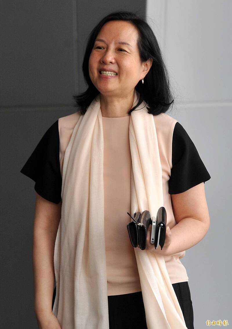 台玻總裁夫人嗆完王菲刪文了 驚人背景曝光女婿是5566的他