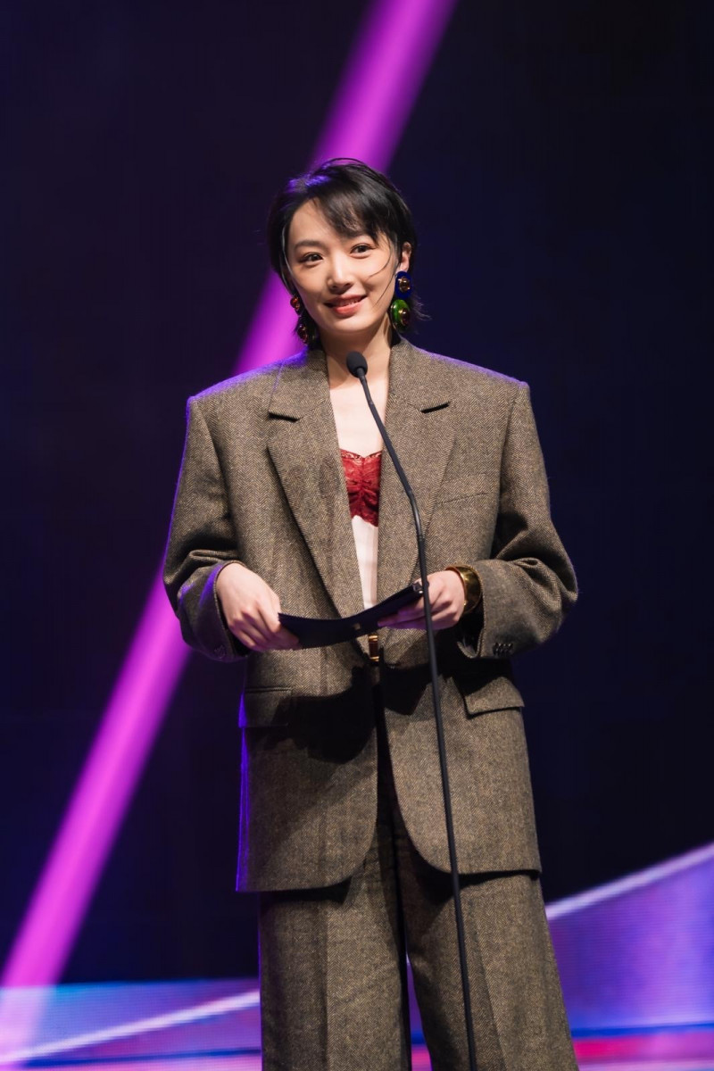蔡思韵見偶像李滄東超拚 突破人牆「解鎖3大任務」