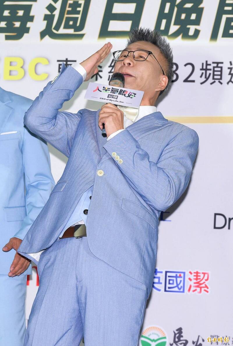 沈玉琳強調自己身體無恙，現在都會定期回診。（記者王文麟攝）