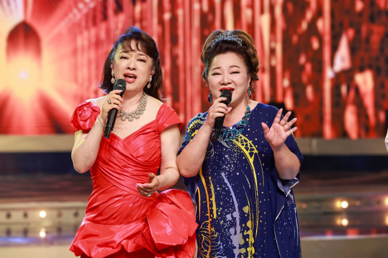 白冰冰見「神級偶像」變迷妹!圓夢合唱落淚:了無遺憾