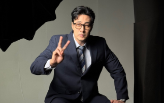 蘇志燮丟震撼彈!《金特務》曬照「金部長再見」暗示第2季