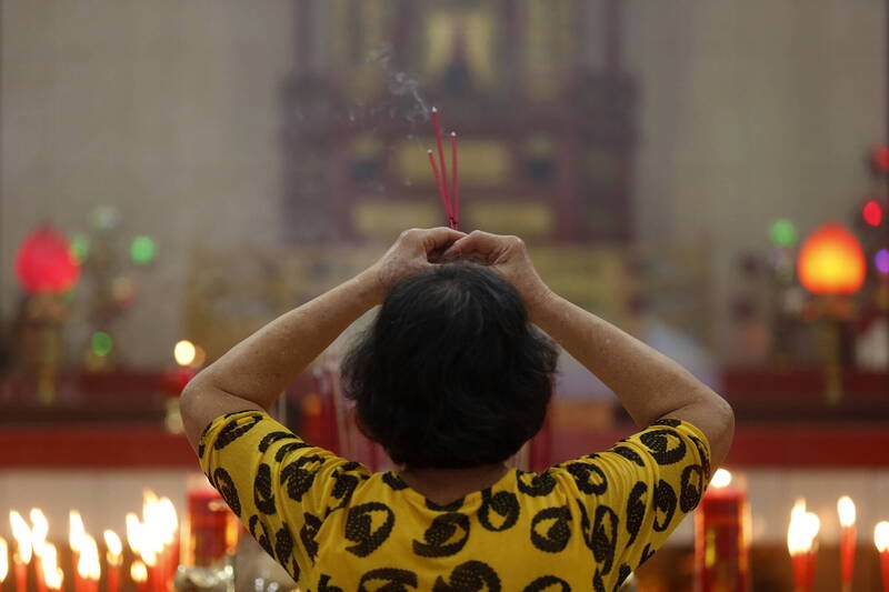 2026「民俗月」避邪懶人包!命理專家提醒:22禁忌別做、4食物防抓交替
