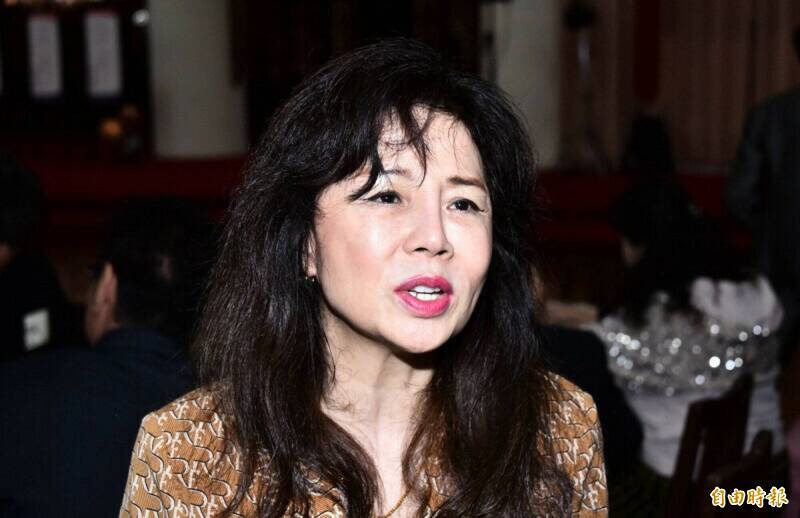 池秋美二度重轟演藝工會曹雨婷「拿會費繳房貸」 爆90歲金馬影帝也受害