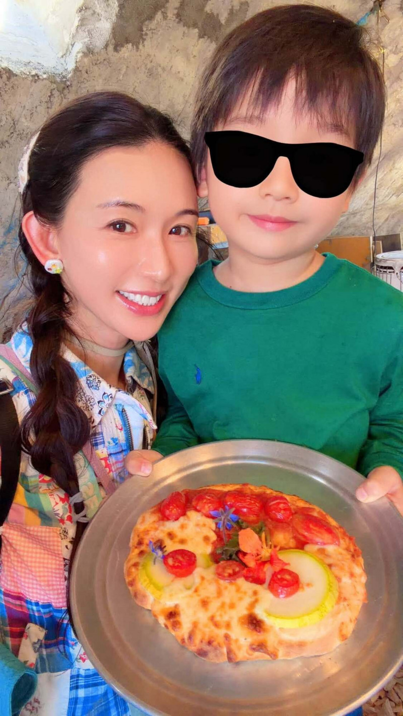 林志玲4歲帥兒正臉曝光!網驚呼顏值超高:基因太好了