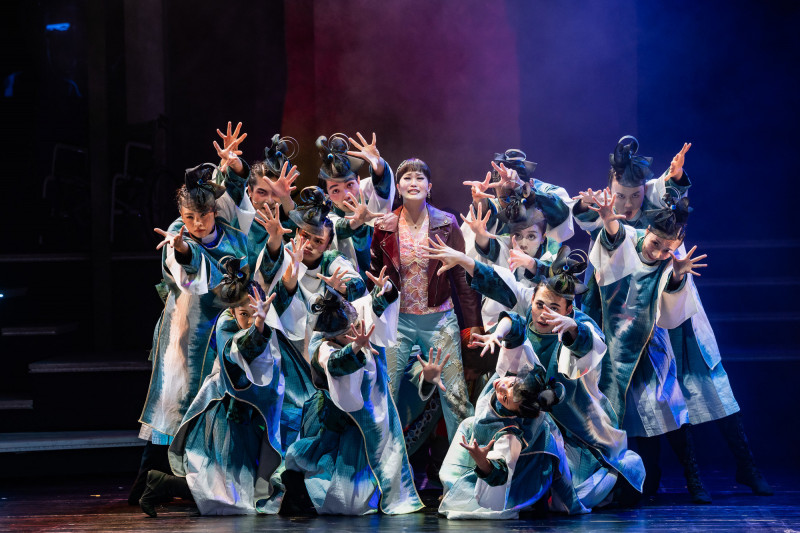 5萬張門票搶光!現象級神劇《勸世三姊妹》殺進百老匯 9月紐約讀劇