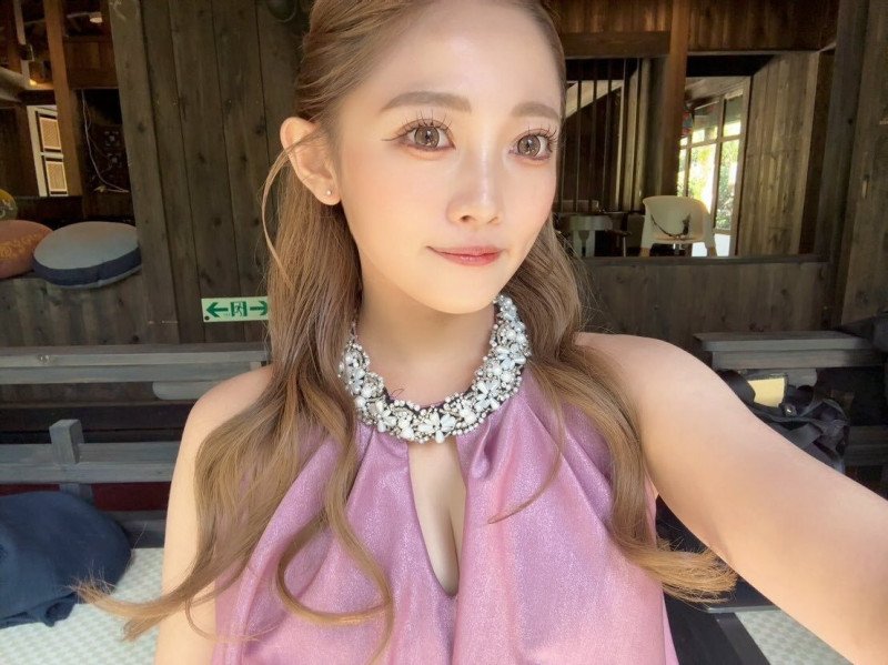 曾遭繼母持刀砍到昏倒!《不良一族2》小葉揭震撼童年:最想跟「她」道歉