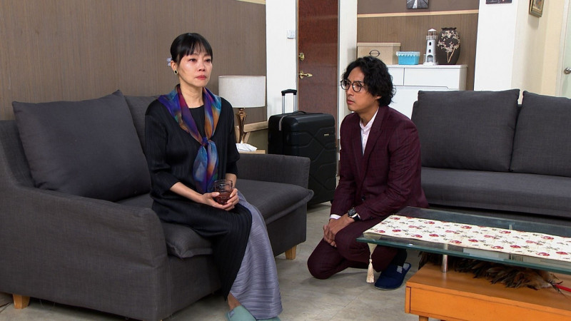 兒子認富婆當媽!男星當場下跪 范瑞君《豆腐媽媽》演技爆發虐心畫面曝光