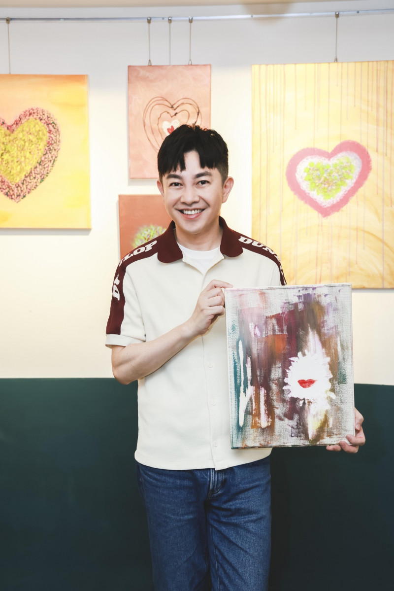 李明川斜槓再+1!揭最新身分動向曝:把自己剖開給大家看