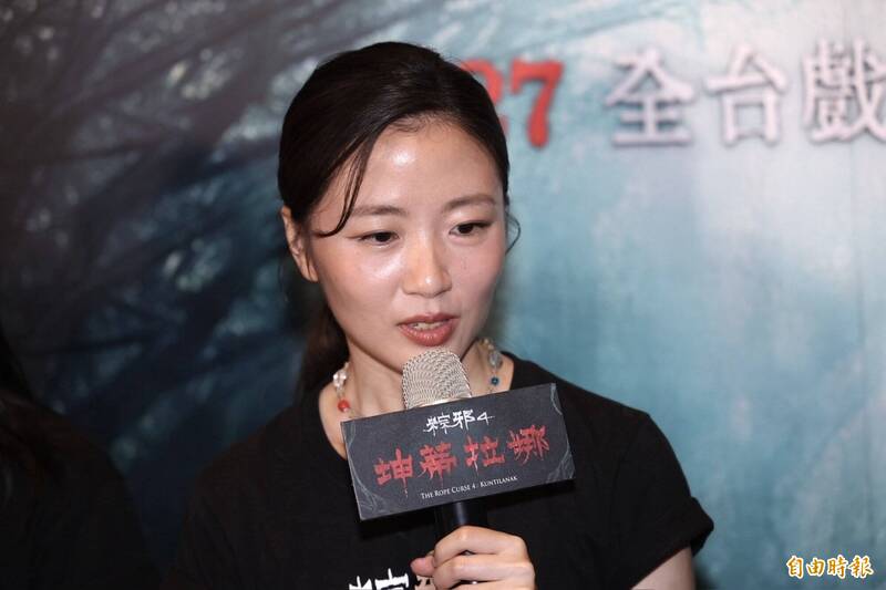 為了詮釋片中大量驅魔儀式與咒語，許安植在開拍前兩個月就提前進組訓練。（記者陳奕全攝）