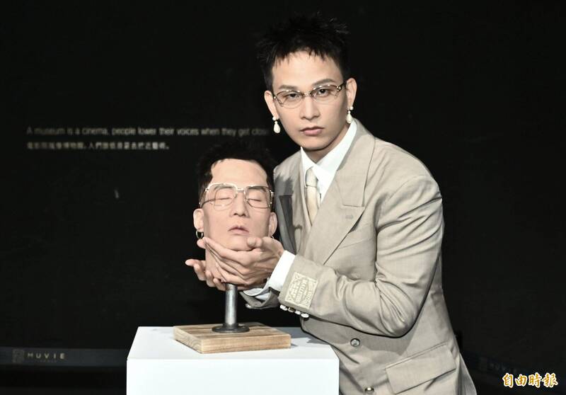 黃奇斌認為楊坤根本沒拿到授權，還把歌改得難聽。（資料照，記者陳奕全攝）