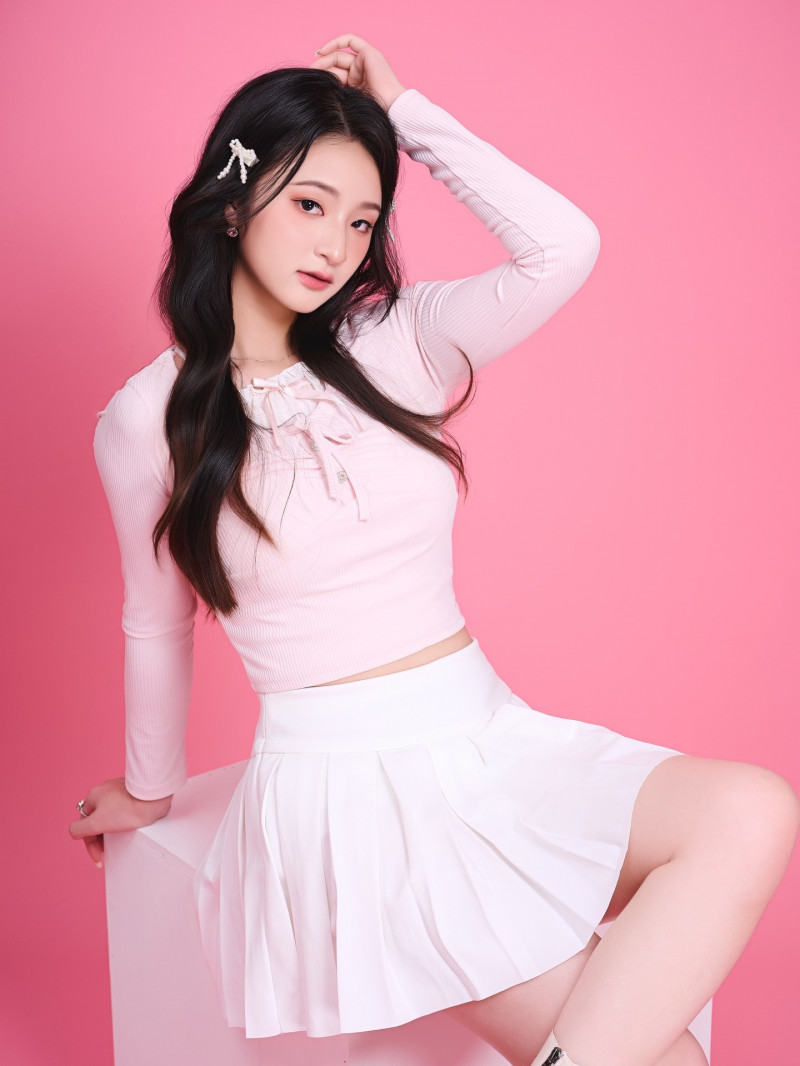 樂天女孩選秀爆黑箱!傳逼簽經紀約 藍波愛女落榜23字發聲