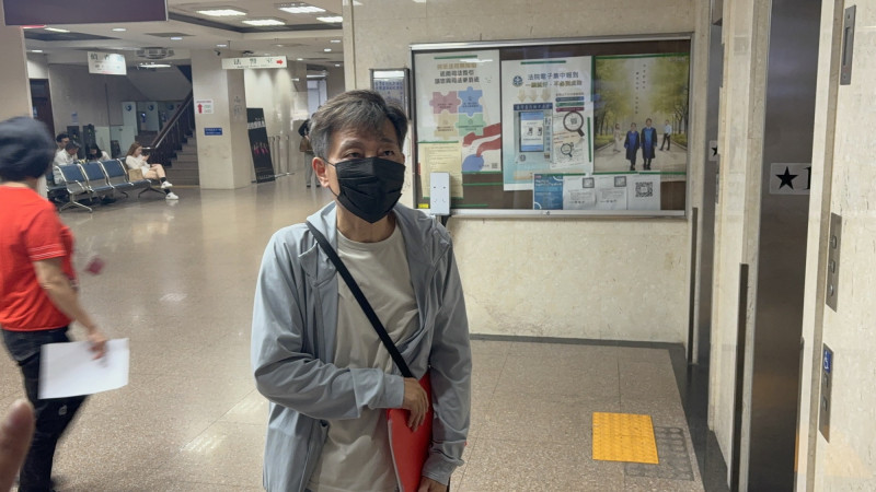 涉逃漏稅676萬!畢書盡爸出庭嘆:表達能力差、兒子也在打官司