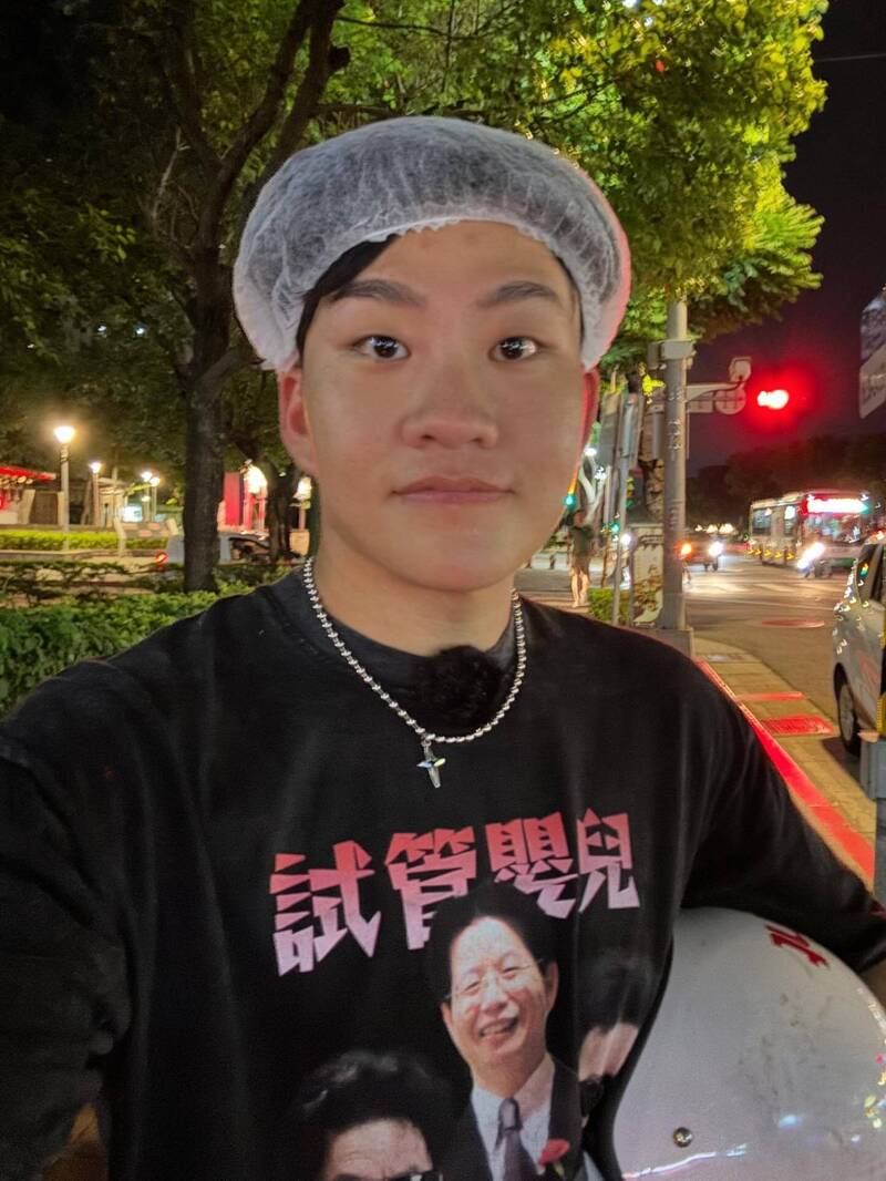 遭爆愛愛只想無套 Joeman兩年前發文問「會戴套嗎」被翻出!