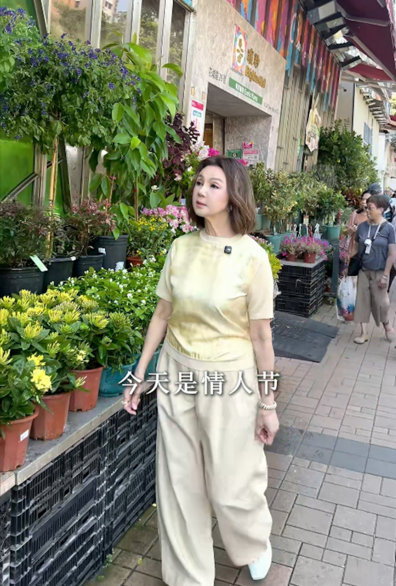 前夫為王祖賢鬧婚變!謝玲玲七夕買花送「101歲百億前婆婆」 31年婆媳情網看哭