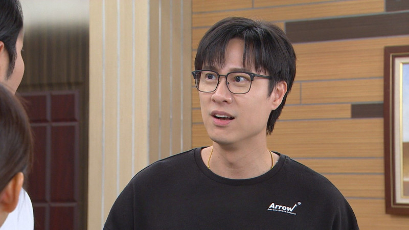 劉書宏在《針線緣》飾演苗真與林佑星的兒子。（三立提供）