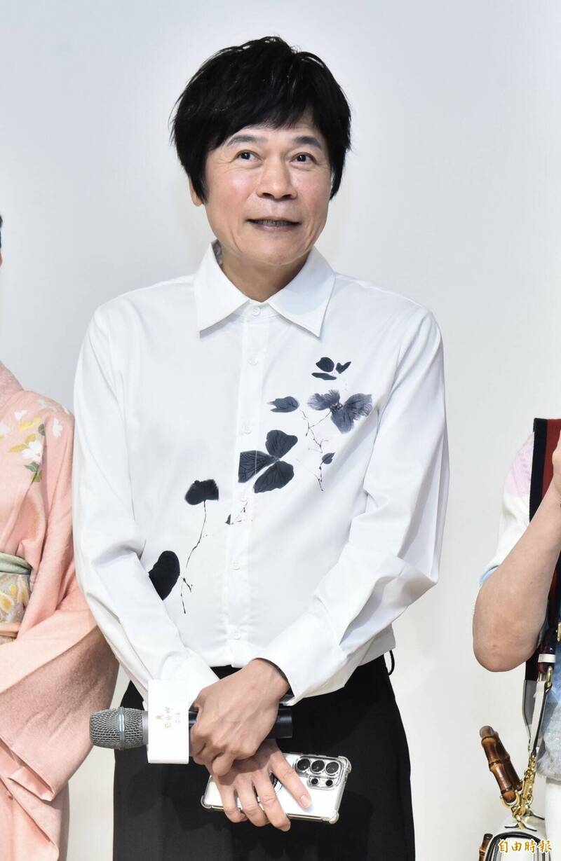 驚爆婚變小11歲第3任嫩妻!洪榮宏才露面回應...轉身落跑離場