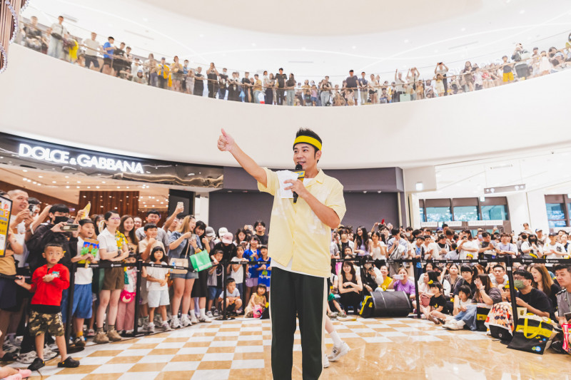 愷樂為他久違現身！香蕉哥哥出道26年 嗨喊長生不老曝兩人私交