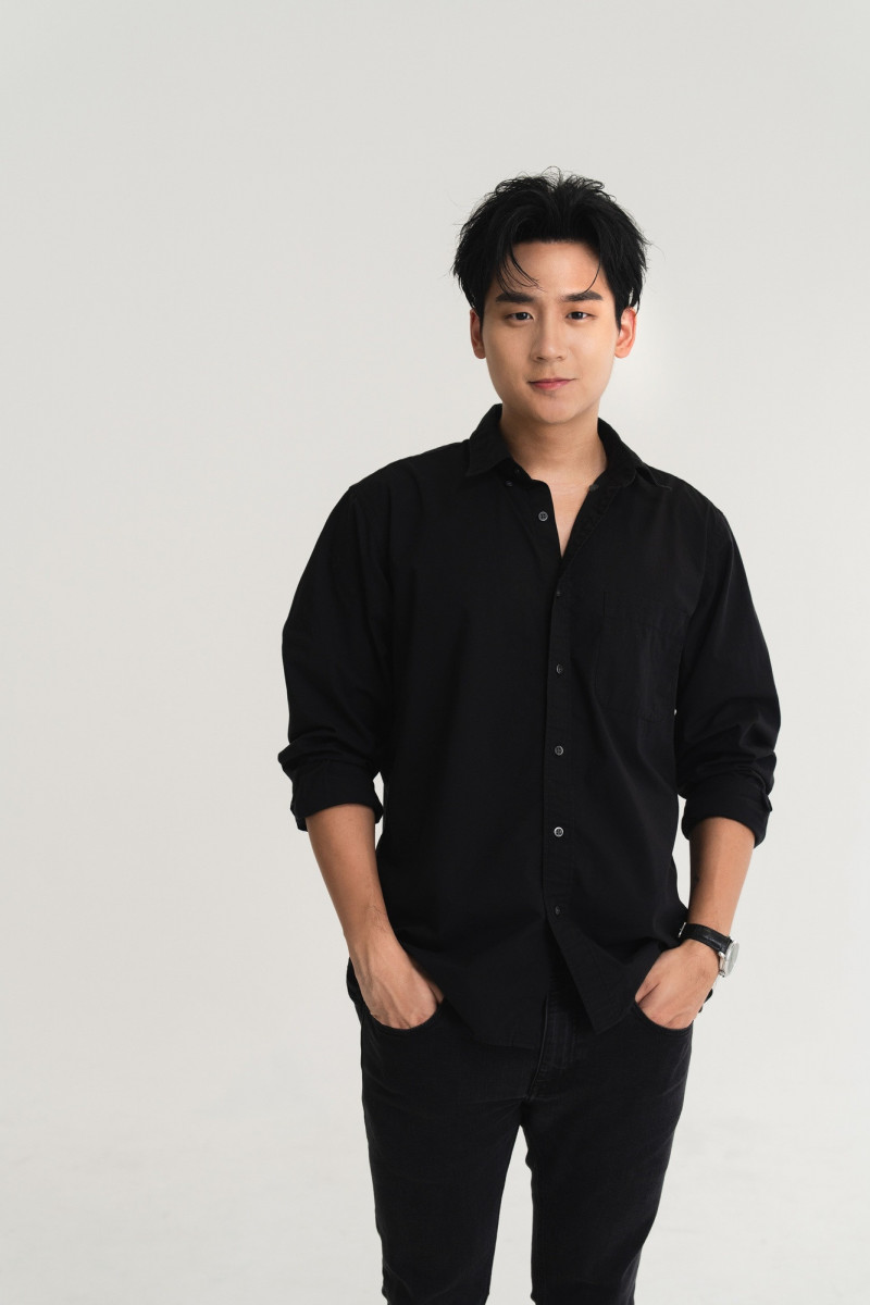 李杰明曾自我懷疑適不適合再當藝人。（陶山音樂提供）