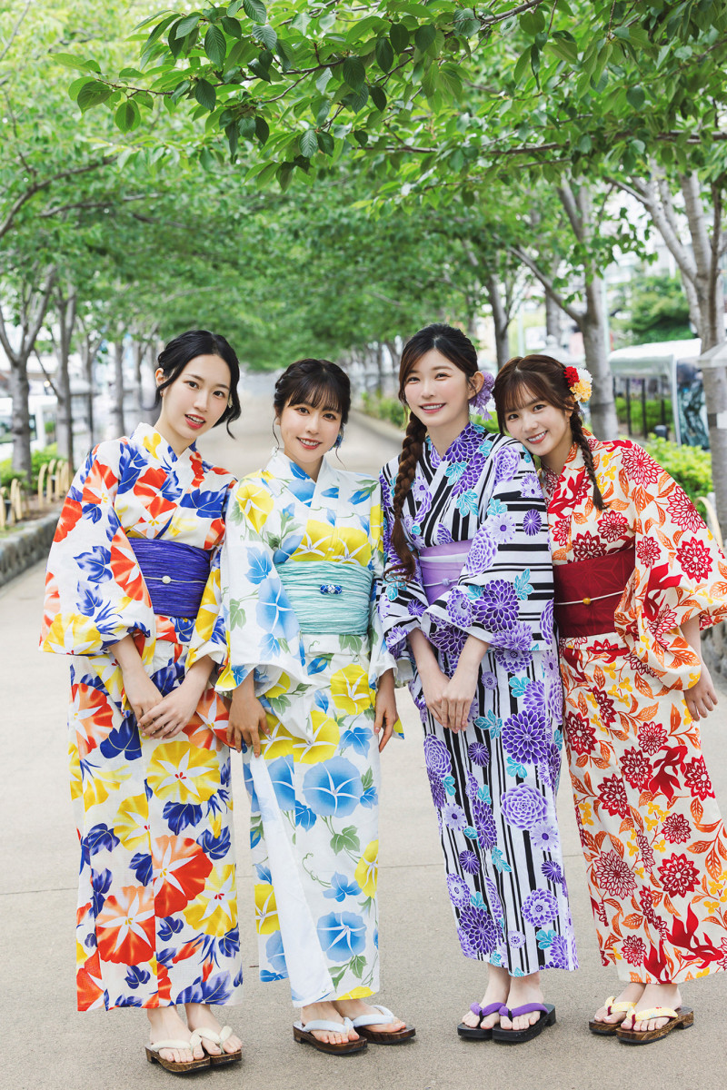 樂天女孩進軍日本拍寫真!4女神「尺度解放」比基尼辣照養眼放送