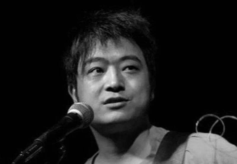 何勇驚傳過是，享年57歲。（翻攝自微博）