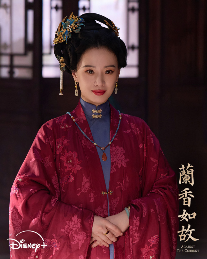 李夢在《蘭香如故》飾演夫人「趙星棠」。（Disney+提供）