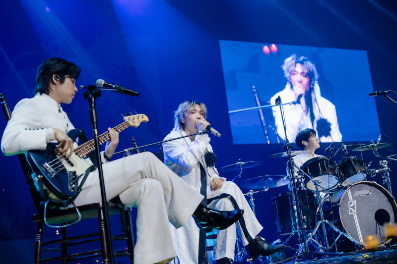 付費模式更帥!FTISLAND高流開唱變舞廳 李洪基「震胸舞」嗨翻台粉