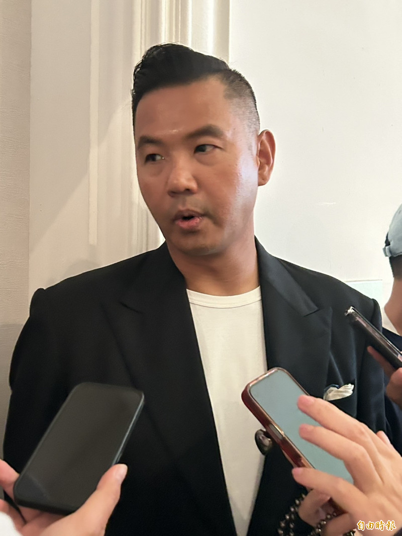 陳建州急性心肌梗塞緊急手術 台大醫院:未獲授權不證實