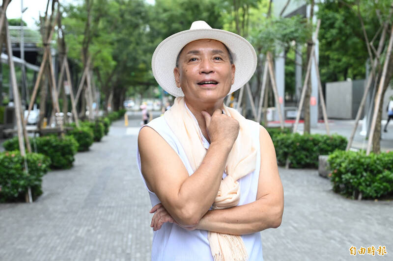 廖偉凡曾主持《五燈獎》，淡出螢光幕多年仍時常被民眾認出。（記者胡舜翔攝）
