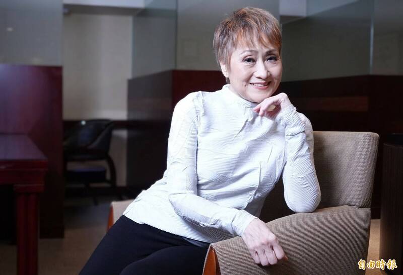 (專訪)台灣第一代玉女歌手是她!香港爆紅邂逅李小龍 定居美國近況曝光