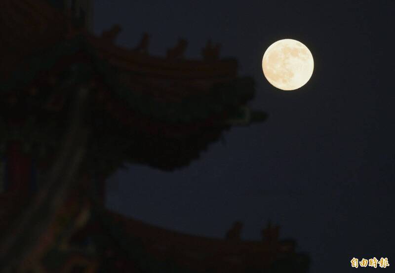 中秋月圓快接好運 「3大陣法」招桃花又吸金