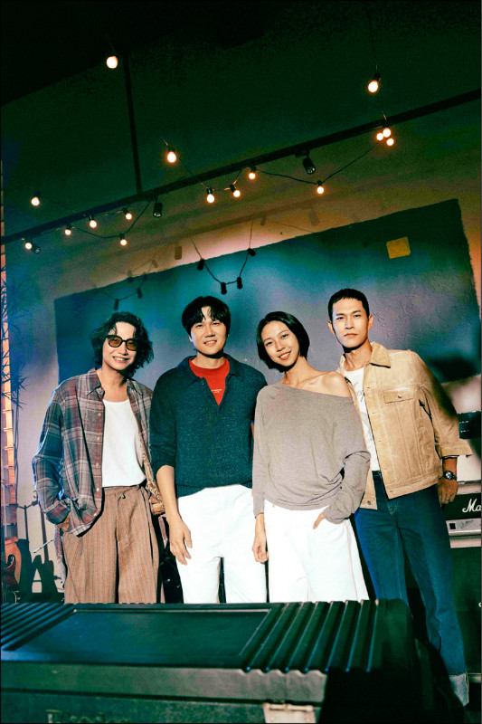 宇宙人新歌MV 邀短髮馬士媛完美助陣