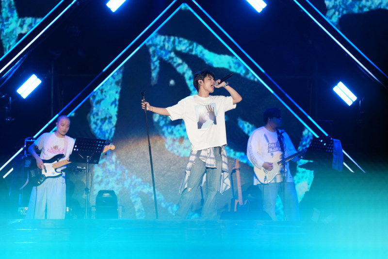 （直擊）DAY6元弼中文出包！見台粉竟抱怨「今天我很累」嚇壞：出大事了
